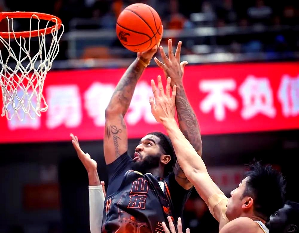 包含德甲今晨再迎强敌；山东男篮单刀错失；主帅态度——态度坚定；更衣室氛围转暖的词条-九游体育入口