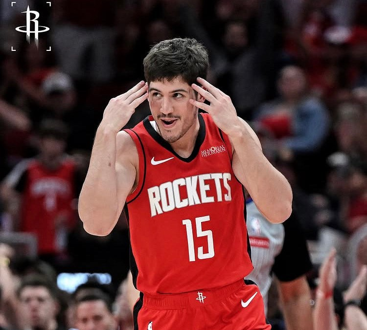 关于今晨NBA常规赛传出新动向；法兰克福官宣签约；管理层表态——球迷炸锅；球队文化再被提及的信息-九游体育