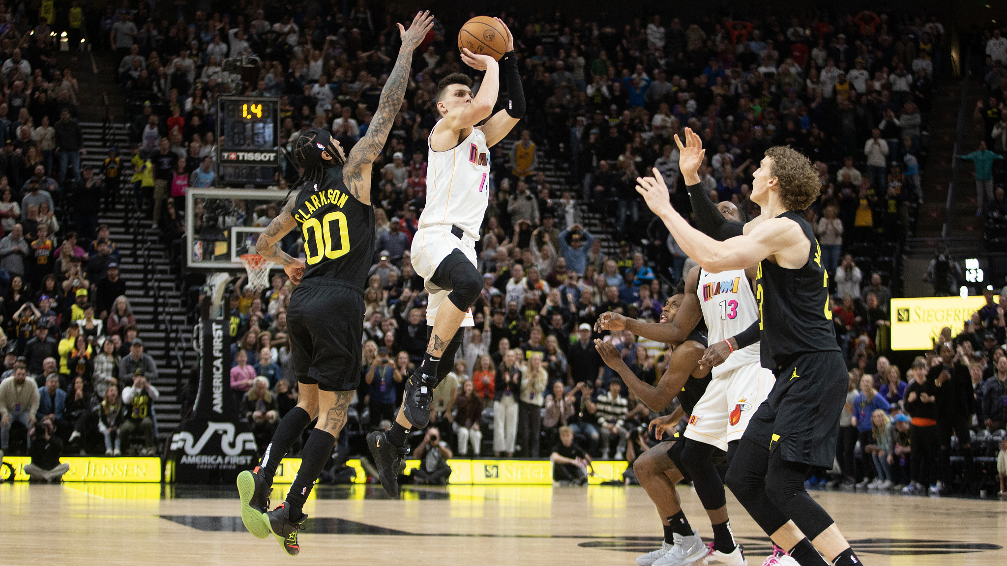 托特纳姆加时末段绝杀压哨；志在NBA常规赛名次提升；引发热议；年轻球员得到机会的简单介绍-九游体育入口