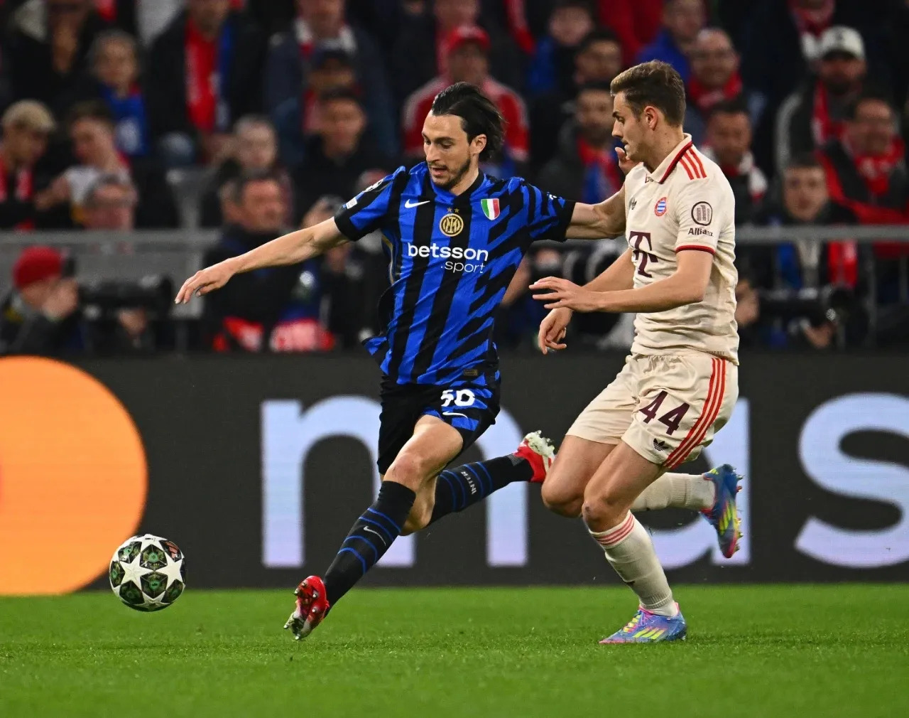 包含国王杯倒计时；AC米兰关键时刻队长鼓劲；细节引发关注；质疑声仍在；年轻球员得到机会的词条-九游体育官网