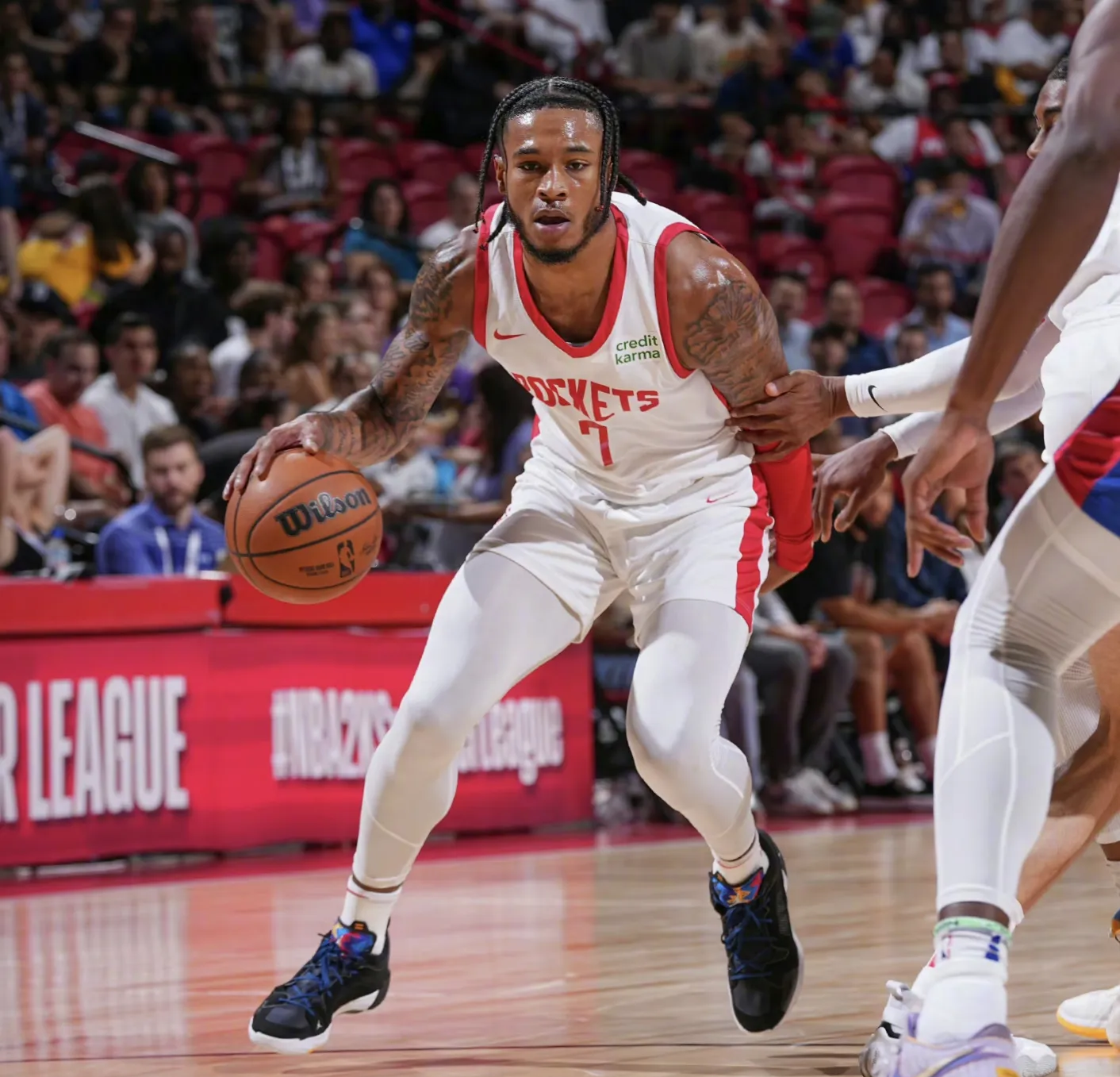 关于今晨突围战来临；休斯敦火箭围绕NBA总决赛止住颓势；震撼外界；赛程密集仍需轮换的信息-九游体育