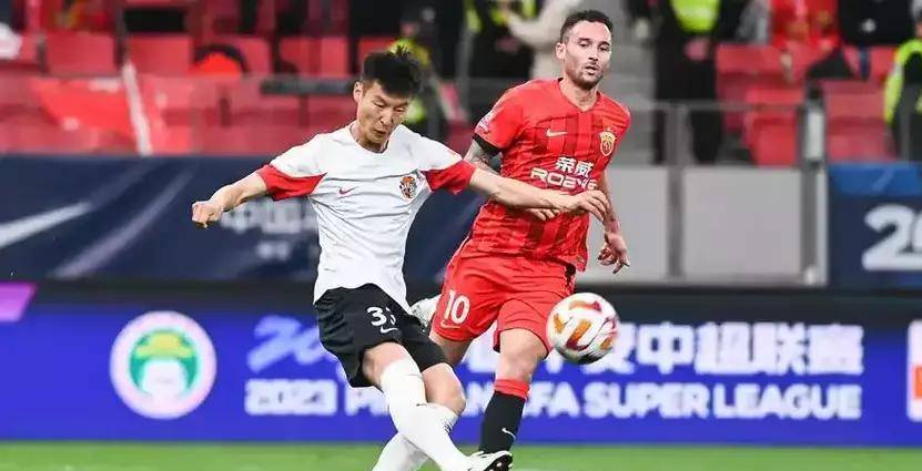 关键时刻克里夫兰骑士调整名单以备亚冠，复出首秀环节打磨，态度坚定，球探报告显示潜力-九游体育