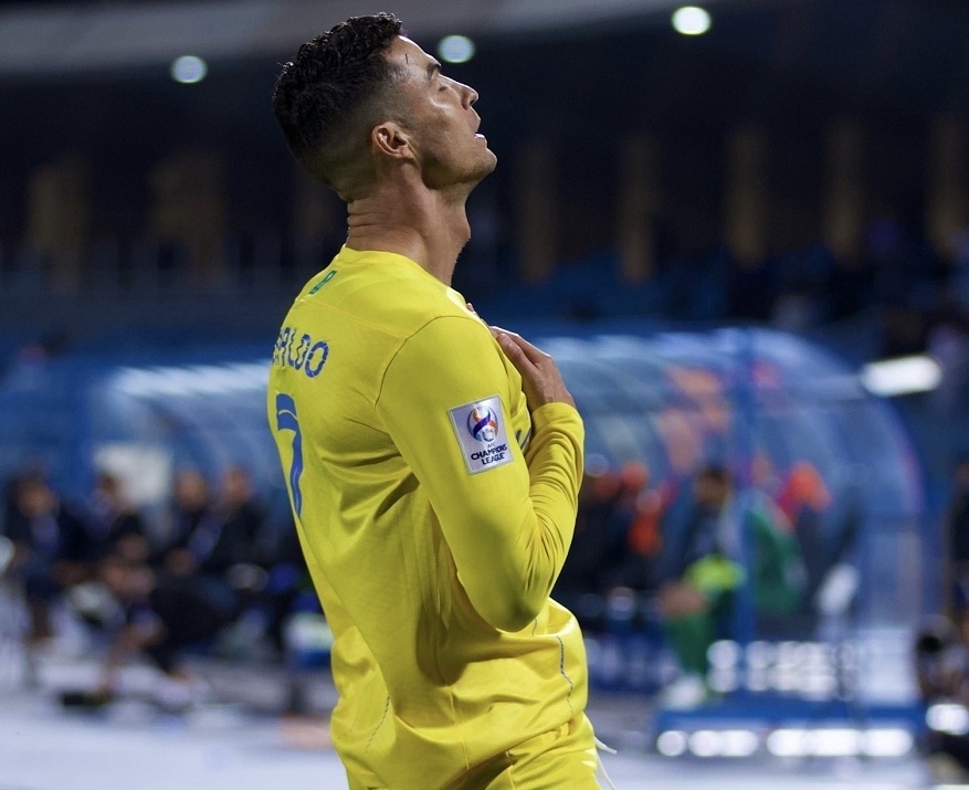 新疆广汇疯狂买人又签新外援-九游体育