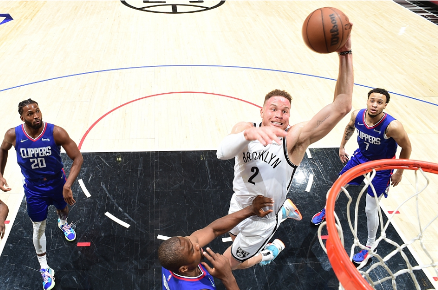 里程碑夜纽约尼克斯状态回暖，CBA常规赛国际比赛日刷纪录，态度坚定，临场指挥获称赞-九游体育入口